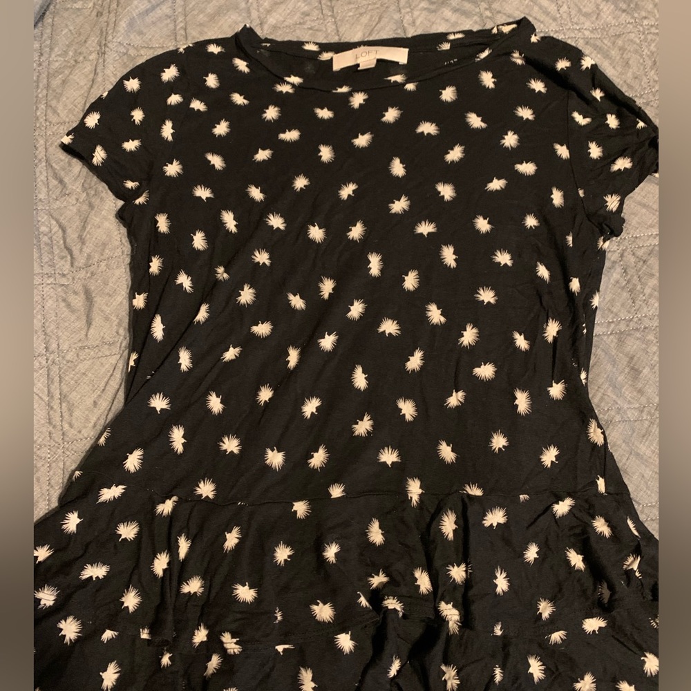 Loft baby doll like shirt with white wishies on the whole shirt